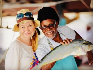 Siân Lloyd Instagram - A fishy tale! 🇧🇧 #barbados #market #oistins #fish #chat