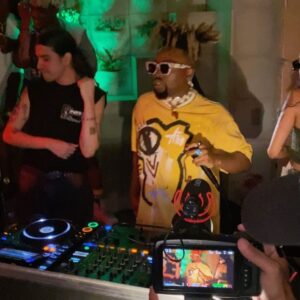 Sibongile Mlambo Instagram - Congratulations @thisisbantu on your new EP! Afro Therapy release party was a vibe!!! 🇿🇼 #newmusic #alert #ep #tbt #losangeles #california