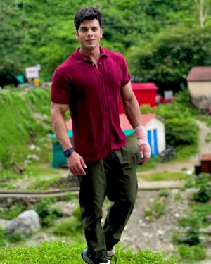 Siddharth Sharma Instagram - In character 
In manner 
In style