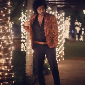 Sidhu Jonnalagadda Instagram - Thank you , for the wishes , for the love , houseful boards and for making #djtillu such a craze. I m not big on birthdays but this time i celebrated because #djtillu was the gift. With 3 more days to go i m  shitting bricks but i m going to act cool and post pictures in a tiger print jacket and feel like one ! 
Gratitude ! 

@sitharaentertainments 
@k13vimal 
@mounagummadi