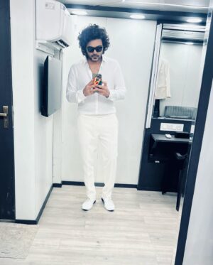 Sidhu Jonnalagadda Instagram - Are You As Bored As I Am . Read that backwards ! Good day 🫡!