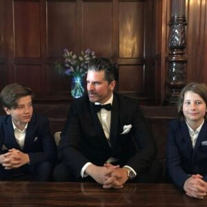 Sigge Eklund Instagram - Mitt hjärta, min kärlek, mitt allt. Grattis @viggo.eklund1 på 19-årsdagen ❤️