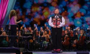 Silya Nymoen Instagram - «Festkonserten Oslo Pride 50 år» i Operaen med KORK og masse artister sendes på NRK1 ikveld 21.10 🥳 og ligger også på nrk.no hvis du vil se den når du vil. Mens du elsker den du vil 🥰🌈
Fortsatt happy pridemåned og god paradedag @oslopride 🏳️‍🌈❣️
*
*
Fotos: Erik Berg