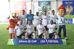 Simão Sabrosa Instagram - Benfica Legends 4-3 Boavista Legends @slbenfica  #finalfour @ligaportugal