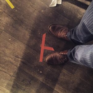 Simon Baker Instagram - I'll never walk in these shoes again.
Thank you, all of you, for giving me the opportunity to play this role. To stand alongside so many amazing people. Above all, It has been my immense pleasure to entertain you. #luckyme
#honored #emotional #proud #grateful