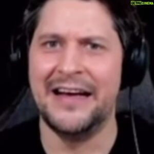 Simon Krätschmer Instagram - https://youtu.be/YWEalIZ4wnI