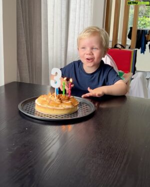 Simon Pryce Instagram - Turning 3 starts off as very serious business, according to Asher who is head of the table in the birthday cake boardroom 😆 Scroll to the end for some very cute hip hip hoorays ❤️🥳🎂

Happy Birthday to our big boy! We love you so much, thank you for always making us laugh with your incredible sense of humour and for keeping our patience in check with your incredible defiance. You keep us all balanced and keep our hearts full. 🎈3️⃣🥰

#happybirthday #3 #loveyou