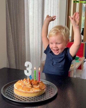 Simon Pryce Instagram - Turning 3 starts off as very serious business, according to Asher who is head of the table in the birthday cake boardroom 😆 Scroll to the end for some very cute hip hip hoorays ❤️🥳🎂

Happy Birthday to our big boy! We love you so much, thank you for always making us laugh with your incredible sense of humour and for keeping our patience in check with your incredible defiance. You keep us all balanced and keep our hearts full. 🎈3️⃣🥰

#happybirthday #3 #loveyou