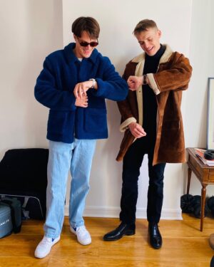 Simon Rérolle Instagram - can u tell we don’t know how to tell time (French Sauce In 2 Days) 🍳