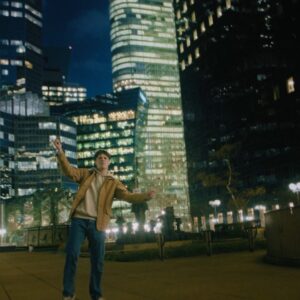 Simon Rérolle Instagram - ROCK STEADY OUT NOW ON YOUTUBE!! 🏙 Link in bio