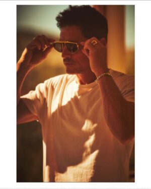 Simon Rex Instagram - Did a crispy lil shoot for @mrfeelgoodhq - got to wear some regalia and I look like Brad Pitt had a baby with Bill Murray. I’m going for sexy/funny and you can’t stop me. @fendi and @hoorsenbuhs helped me achieve that. 📸 @guyaroch