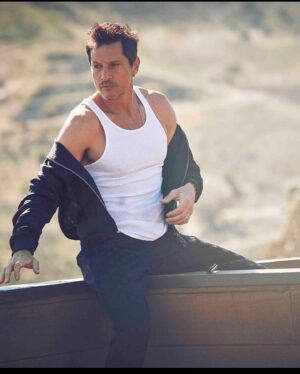Simon Rex Instagram - Did a crispy lil shoot for @mrfeelgoodhq - got to wear some regalia and I look like Brad Pitt had a baby with Bill Murray. I’m going for sexy/funny and you can’t stop me. @fendi and @hoorsenbuhs helped me achieve that. 📸 @guyaroch