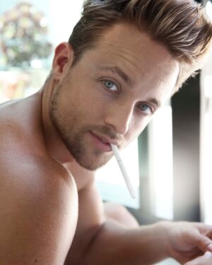 Simon Sherry-Wood Instagram - Through the years @tonyduranphotos
.
.
.
#tonyduran #malephotography #malephysique #FBF