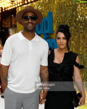 Simon Webbe Instagram - Another brilliant night and man did we laugh. If you need a little giggle then this film is for you! Out in cinemas June 21st! 🤍🤍

@sonypicturesuk 
@concordemedialondon 
#NoHardFeelings