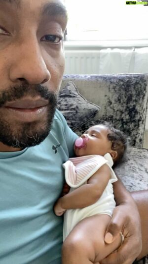 Simon Webbe Instagram - She’s so precious. ❤️
She went to sleep, what music helps you sleep? 
Comment below 👇🏾