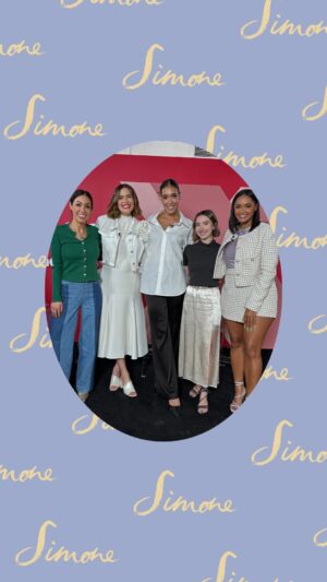 Simone Boyce Instagram - Speechless! Chills! Wow! Thank you @tjmaxx for the honor of moderating two ✨powerful✨ conversations about the impact of labels on our identities. 

I host a lot of panels and I can honestly say this one was ✨truly✨ out of this world. No, really! We heard from:

🧠 linguist @amanda_montell
🧠 multi-hyphenate creative @mandymooremm
🧠 basketball coach @coachsydcarter
🧠 and astronaut @kelliegerardi 

I can’t stop thinking about the moment when Kellie explained the overview effect — the cognitive shift that happens when you see planet earth from space for the first time (!!!) Beam me up!!!

I’m so inspired by how these women lead with integrity and unapologetic self-expression. What a joy to share this space with such expansive thinkers!