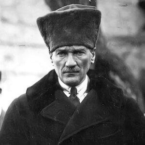 Sinan Tuzcu Instagram - 🇹🇷Masmavi gözlere sevdalıyız … ♾️