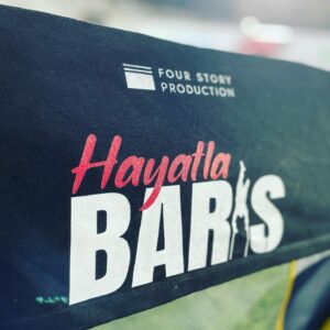 Sinan Tuzcu Instagram - Şubat’a az kaldı ✌️ @hayatlabarisfilm için heyecan dorukta 🧿