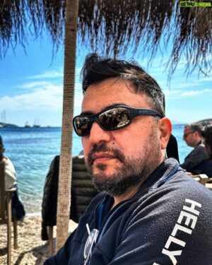 Şinasi Yurtsever Instagram - #bahar#deniz#güneş#aşkım#güzelbirgün#yula