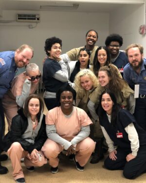 Sipiwe Moyo Instagram - 🧡WOW🖤 10 YEARS!!! I remember watching @oitnb for the first time at home and my mind being blown at seeing so many female and gender non-binary NYC actors of color doin’ the damn thang! So you can imagine my delight when #adeola came into my life and the rest was history. But not ALL history, because my #orangefamily is forever and still some of my best friends and greatest support system. Congratulations to the whole family for making history and thank you to @ijnej @jennifer_euston_casting @theladysja for this dream-come-true experience 🧡🖤🧡#orangeforever
.
.
.
.
.
.

#oitnb #netflix #oitnbseason6 ##bts #orangeforever #oitnbseriesfinale #adeola  @oitnb @netflix #adeolaaddict #dblock #lorna #yaelstone #impressions #jail #tothemax #prison #bunkie
.#oitnb #netflix #oitnbseason6 #oitnbseason7 #bts #orangeforever #oitnbseriesfinale #adeola  @oitnb @netflix #adeolaaddict #dblock #rats #lorna #tothemax #prison #oitnbseason6finale #rats #professionalrats #pousseywashingtonfund #orangeisthenewblack @sheisdash @daniebb3 @therebeccaknox @shirleyroeca @thebigfella @lauraprepon @yaelstone @nlyonne @uzoaduba @heyjenkeefe @danielladejesuavemente #sagstrike #sagaftrastrong #unionstrong