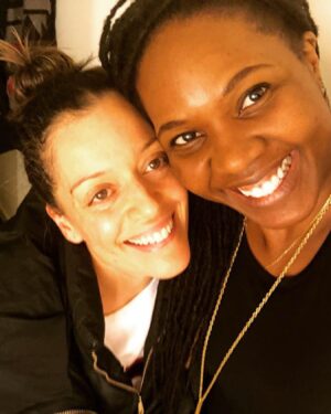 Sipiwe Moyo Instagram - 🧡WOW🖤 10 YEARS!!! I remember watching @oitnb for the first time at home and my mind being blown at seeing so many female and gender non-binary NYC actors of color doin’ the damn thang! So you can imagine my delight when #adeola came into my life and the rest was history. But not ALL history, because my #orangefamily is forever and still some of my best friends and greatest support system. Congratulations to the whole family for making history and thank you to @ijnej @jennifer_euston_casting @theladysja for this dream-come-true experience 🧡🖤🧡#orangeforever
.
.
.
.
.
.

#oitnb #netflix #oitnbseason6 ##bts #orangeforever #oitnbseriesfinale #adeola  @oitnb @netflix #adeolaaddict #dblock #lorna #yaelstone #impressions #jail #tothemax #prison #bunkie
.#oitnb #netflix #oitnbseason6 #oitnbseason7 #bts #orangeforever #oitnbseriesfinale #adeola  @oitnb @netflix #adeolaaddict #dblock #rats #lorna #tothemax #prison #oitnbseason6finale #rats #professionalrats #pousseywashingtonfund #orangeisthenewblack @sheisdash @daniebb3 @therebeccaknox @shirleyroeca @thebigfella @lauraprepon @yaelstone @nlyonne @uzoaduba @heyjenkeefe @danielladejesuavemente #sagstrike #sagaftrastrong #unionstrong