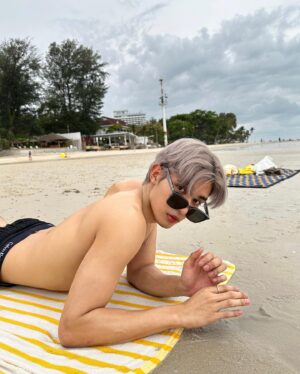 Siraphop Manithikhun Instagram - The beach is calling 🖤