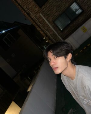 Siraphop Manithikhun Instagram - 🖤