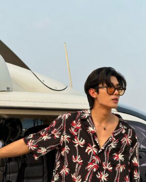 Siraphop Manithikhun Instagram - fly with me 🖤