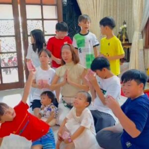 Sirin Horwang Instagram - Happy 69 to mommy !! ❤️❤️ 
@ppao 🤣🤣🤣