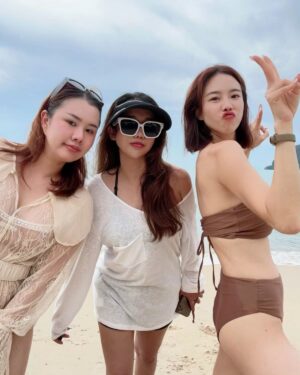 Sirin Horwang Instagram - Lovely 3 days of eat sleep beach ❤️❤️❤️
@anantarakohyaoyai
