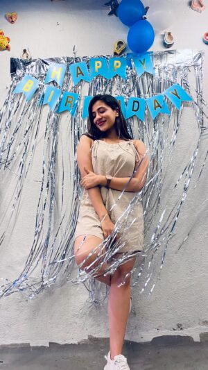Sivakami Anantha Narayan Instagram - And 1999 is 24 years old now! 🎂 

What can be the greatest birthday gift than having such sweethearts like you @_aparnaa23 @sunidhibheemanakone, Million thanks to both of you for this huge effort and surprise! Love you peeps!!💋