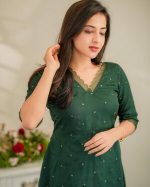 Sivakami Anantha Narayan Instagram - 👗 @graceboutique12 
📷 @_story_telle__r