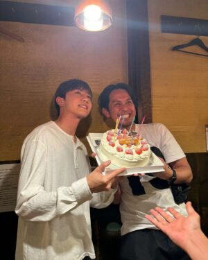 Siwat Jumlongkul Instagram - Best memories, best experience, best team. Love you Kitakyushu !
.
Kimi no Koto ga Daisuki
君のことが大好き 🖤