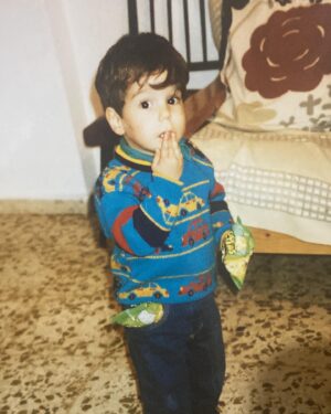 Skone Instagram - 33 años ya. Que puta pasada. Gracias a todos por las felicitaciones y por estar otro año mas aguantándome. Aún hay techos que romper, seguro ❤️