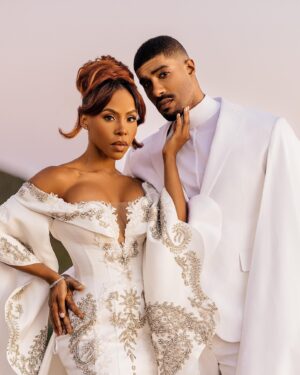 Skyh Alvester Black Instagram - @essence ❤️

@ghostwritervic 

Photographer: @stanlophotography 
MUA: @mua_ttt_tia 
Hairstylist: @dommiecole 
Videographer: @unleashedvizuals 
Dresses: @matopeda.atelier 
Custom suits: @eadenmyles