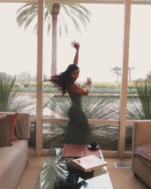 Skyh Alvester Black Instagram - @kjsmithofficial May 6 was the day that God made the incredible soul that is YOU….my wife, my lover, my confidant,  my best friend, my air, & my world. I say it all the time and I’ll say forever while I’m on this earth. You are the BEST thing that’s ever happened to me and my life hasn’t been nothing but incredible since you entered it. To just say the words “I Iove you” wouldn’t even begin to describe how much you mean to me. Today is your day my Queen and we gon take it to the moon take it to starrrrrrsssss! HAPPY BIRTHDAY BABY….I love beyond this lifetime lil mama.