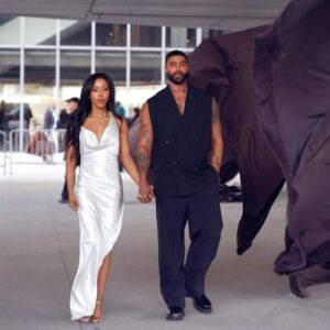 Skyh Alvester Black Instagram - 