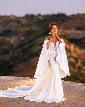Skyh Alvester Black Instagram - @essence ❤️

@ghostwritervic 

Photographer: @stanlophotography 
MUA: @mua_ttt_tia 
Hairstylist: @dommiecole 
Videographer: @unleashedvizuals 
Dresses: @matopeda.atelier 
Custom suits: @eadenmyles