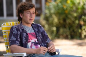 Skyler Gisondo Instagram - Watch Ted Melfi’s ‘The Starling’ now on @netflix. You’ll laugh, you’ll cry, you’ll have to pause for a second because you’re crying too hard and need a moment to collect yourself, and then you’ll laugh again.