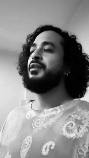 Slimane Nebchi Instagram - Je ne sais faire que ça ... chanter. 
Souhaiter la paix plus que tout ,plus que jamais.
Les temps sont si obscurs la division si facile... 

WHAT ABOUT PEACE? 
WHAT ABOUT FREEDOM? 
WHAT ABOUT LOVE FOR ALL THE CHILDREN IN THIS FUCKING WORLD? 
WHAT ABOUT PEACE?