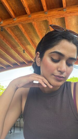 Smruthi Mohankumar Instagram - Folo folo 🕺