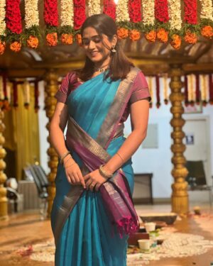 Smruthi Mohankumar Instagram - Where are all my aathukaars at :p