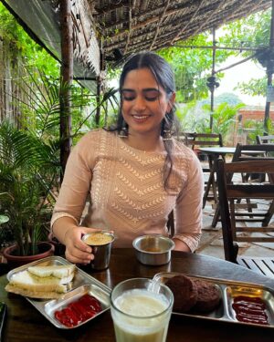 Smruthi Mohankumar Instagram - Coffee @kaylircanteen
