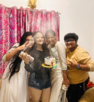 Sneha Deb Instagram - Happy Birthday @mily_chakrabortz4 
♥️🎂☺️