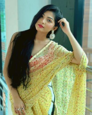 Sneha Deb Instagram - Without you... 🌻