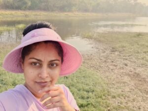 Snigdha Akolkar Instagram - Today's hike led to my realisation why it is key to save #aareyforest. #lungsofmumbai