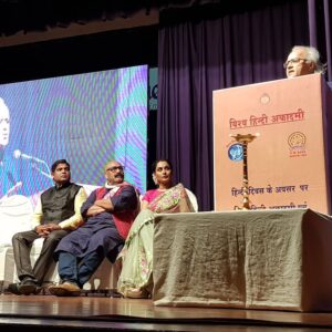 Snigdha Akolkar Instagram - #हिन्दीदिवस के अवसर पर "१४ सितम्बर" का प्रदर्शन। screening of my film on #hindidiwas Yesterday.