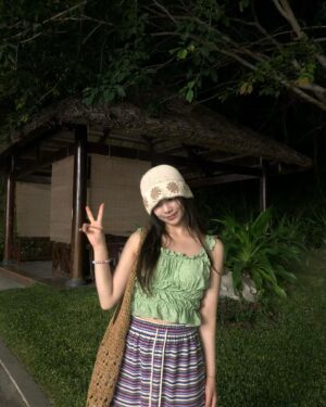 So A-rin Instagram - 역시 더울땐 아이스크림🍨