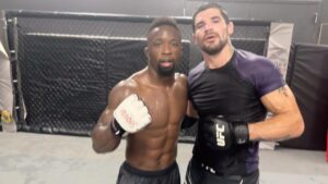 Sodiq Yusuff Instagram - UFC welterweight semithejedi helped @supersodiq close out the second to last hard training session for his UFC Main Event Fight Oct 14, 2023. One more conditioning session Saturday and camp is a wrap.