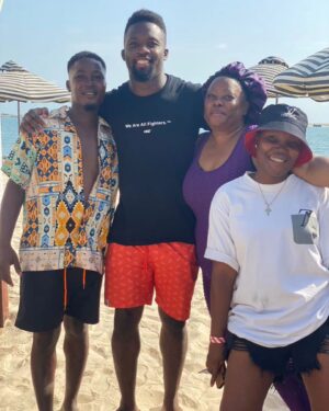 Sodiq Yusuff Instagram - First real chill day @landmarkbeachlagos with a few familys 😁 if you are in the area and want a free day here it's on me just put this post on your story and I'll dm you and meet you with a free ticket at the front